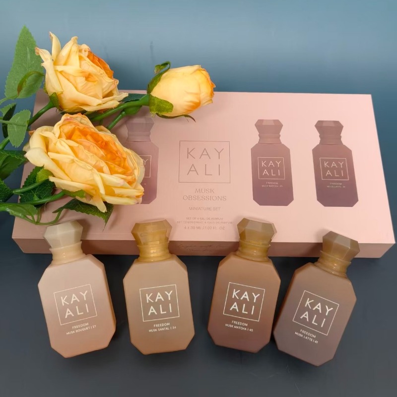 KAYALI Unisex Perfume Set 4*30 - Perfume Fragrance Couture recension och pris