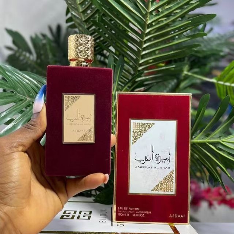 Red velvet bottle Arabian Prin - Perfume Fragrance Couture recension och pris